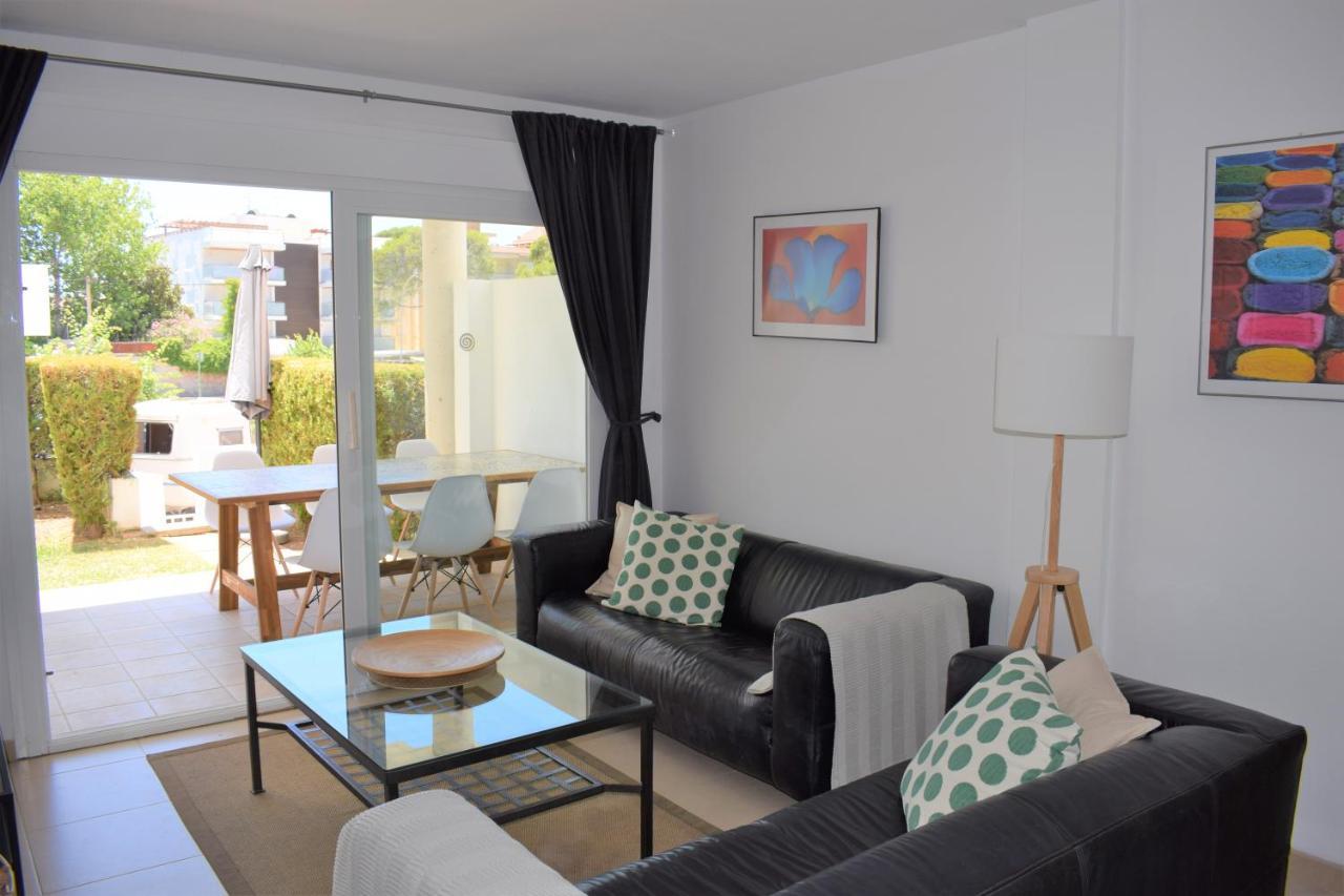 Ground Floor With Private Garden Bellresguard Apartment Port de Pollença Ngoại thất bức ảnh